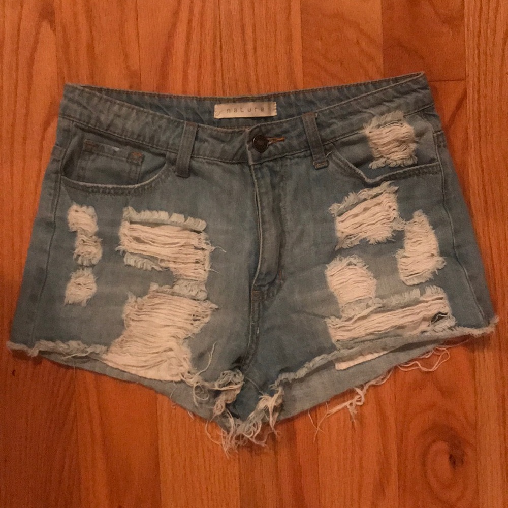 Nature Distressed Denim Shorts (Light Wash)